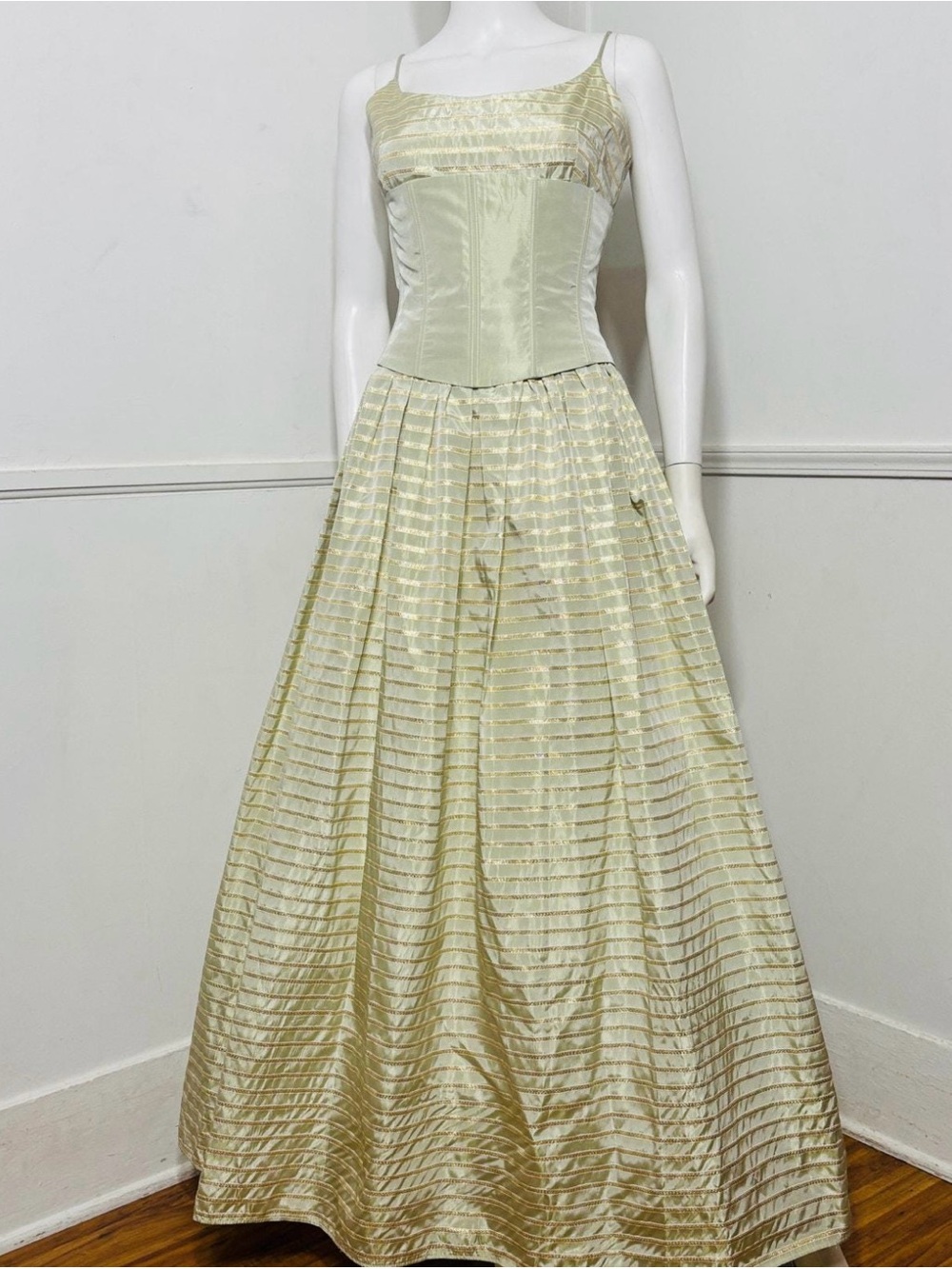 Vintage Gunne Sax - Striped Green & Gold Gown - Picture 4 of 10